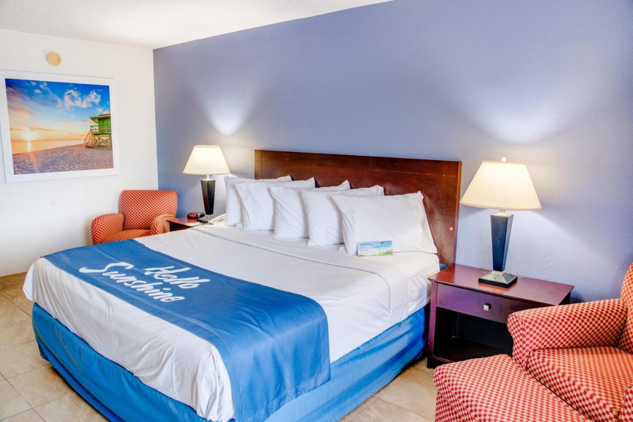 Days Inn By Wyndham St. Petersburg / Tampa Bay Area Pinellas Park Extérieur photo